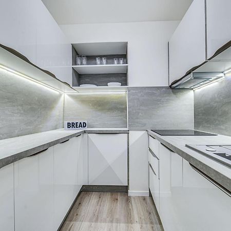 Nitra Castle Suite - Modern Elegance & Serenity Экстерьер фото