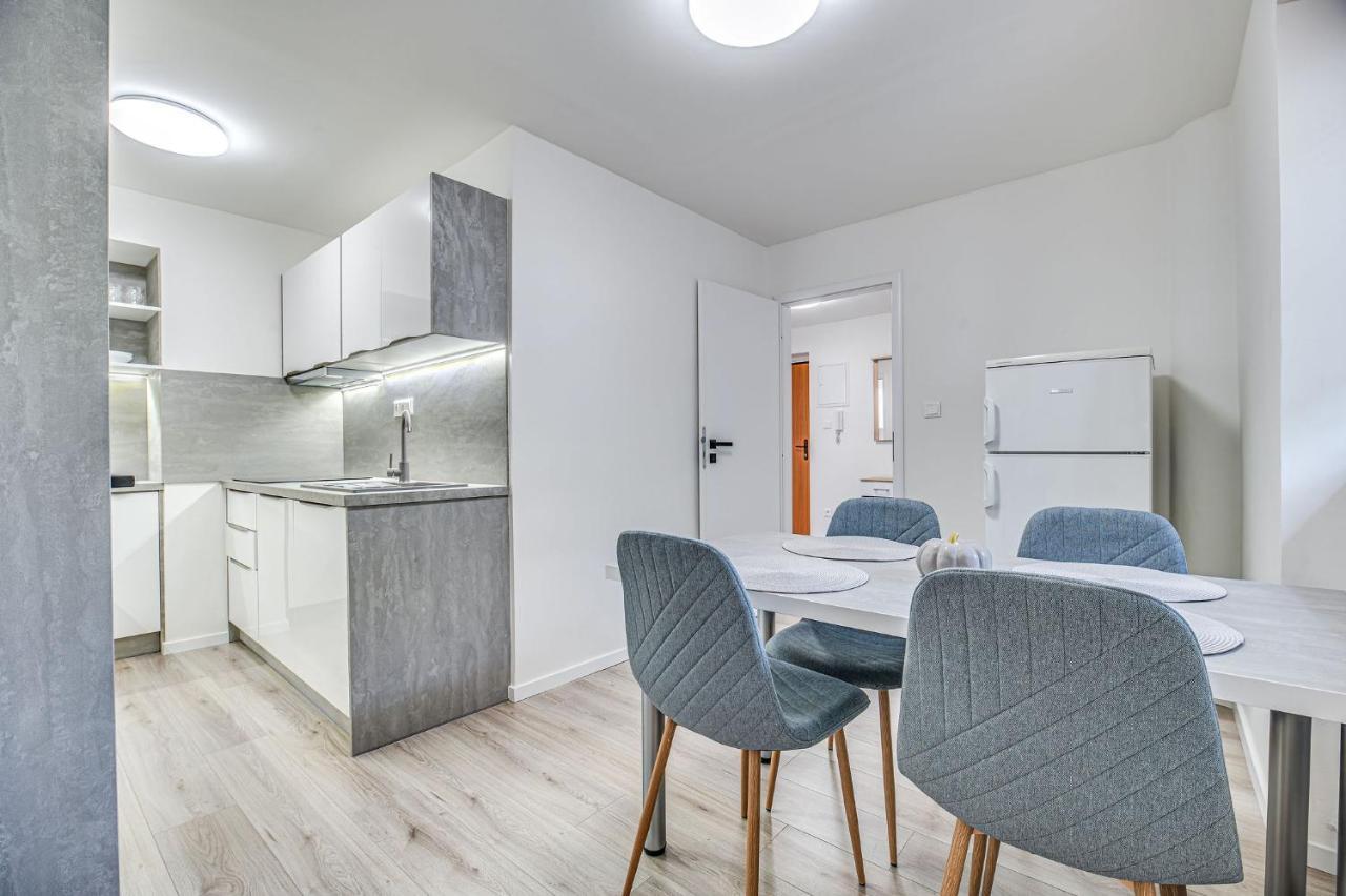 Nitra Castle Suite - Modern Elegance & Serenity Экстерьер фото